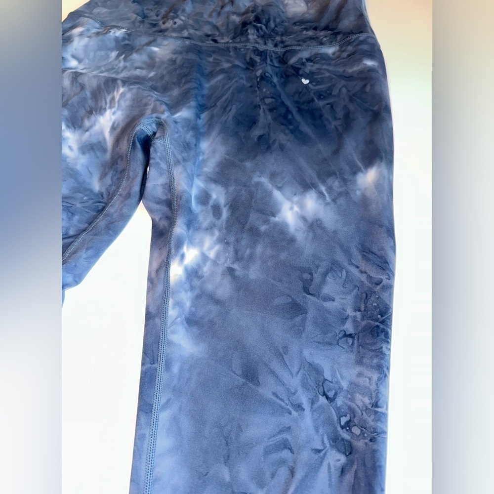 Love Fitness Blue Tie Dye Leggings - Picture 2 of 7